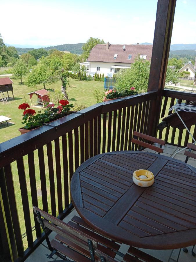 Appartement Landhaus Felsenkeller Sankt Kanzian am Klopeiner See Exterior foto