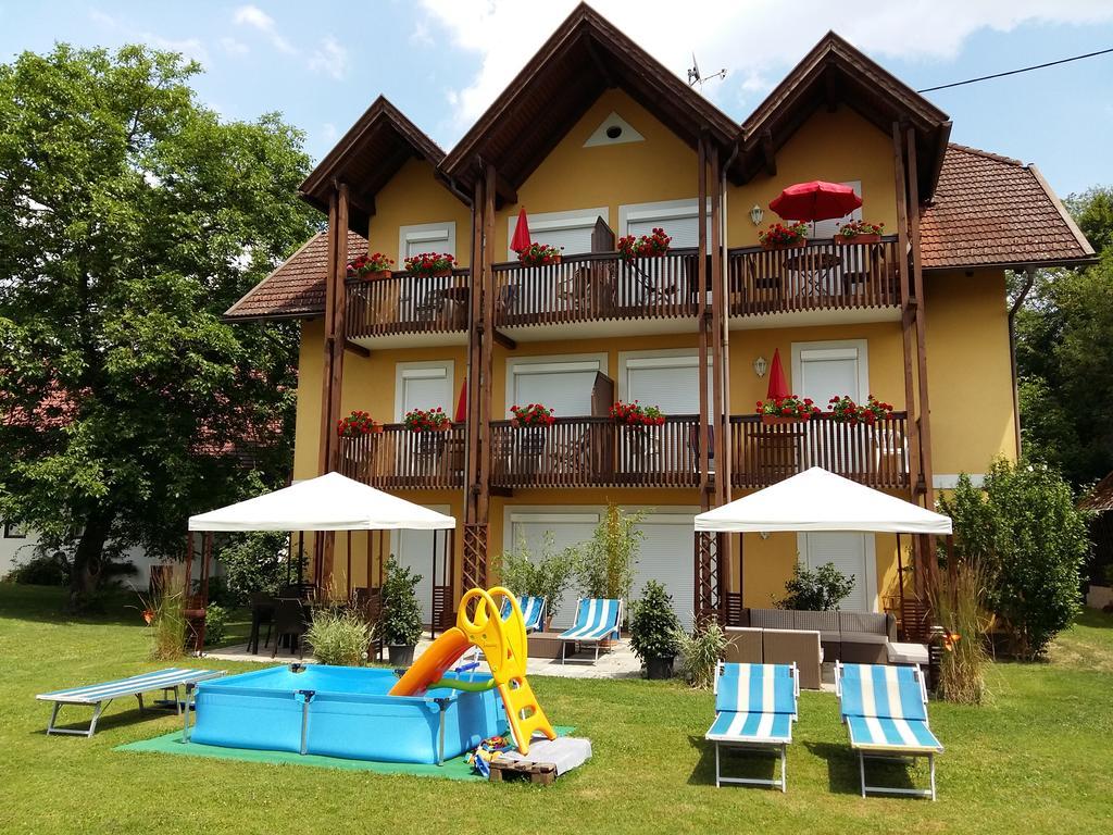 Appartement Landhaus Felsenkeller Sankt Kanzian am Klopeiner See Exterior foto